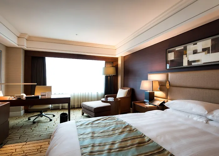 Отель Lotte 5*