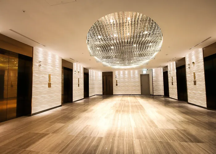 Отель Lotte 5*