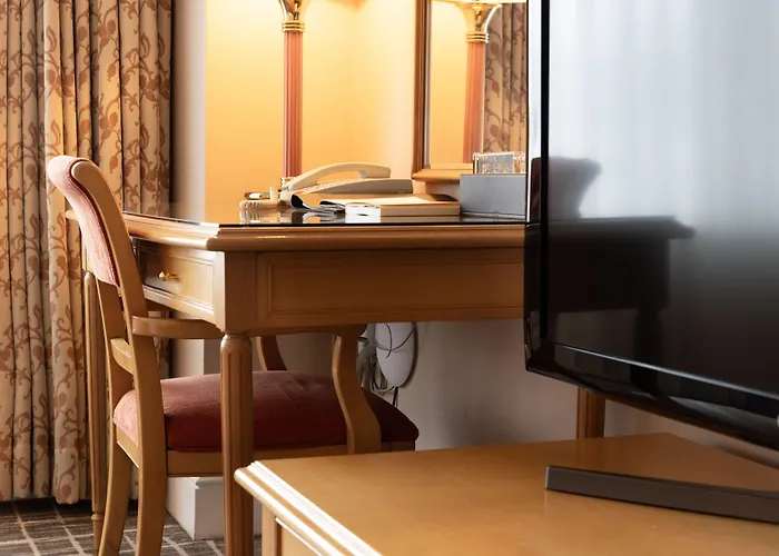 Отель Lotte 5*